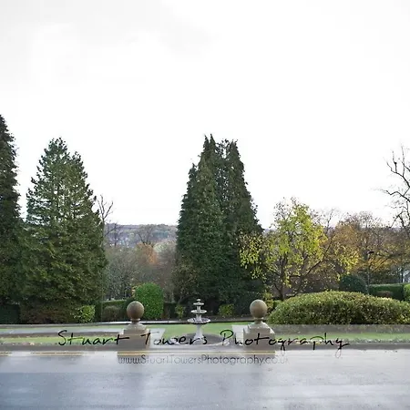 Heaton Mount 3* Bradford (West Yorkshire)