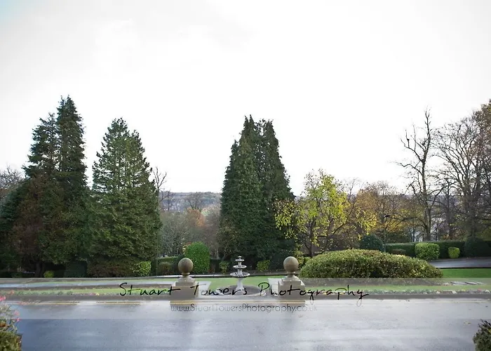 Heaton Mount 3* Bradford (West Yorkshire)